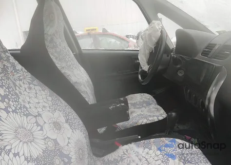 2010 Suzuki Sx4 Technology z USA, uszkodzony, nr VIN JS2YB5A32A6311047